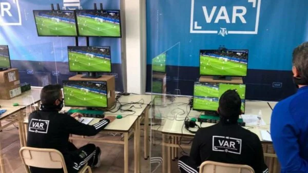 VAR