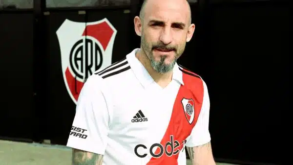 Javier Pinola