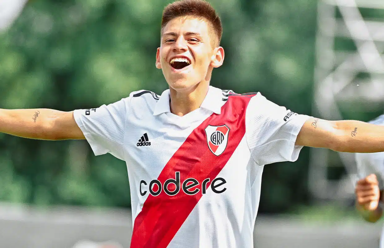 Claudio Echeverri