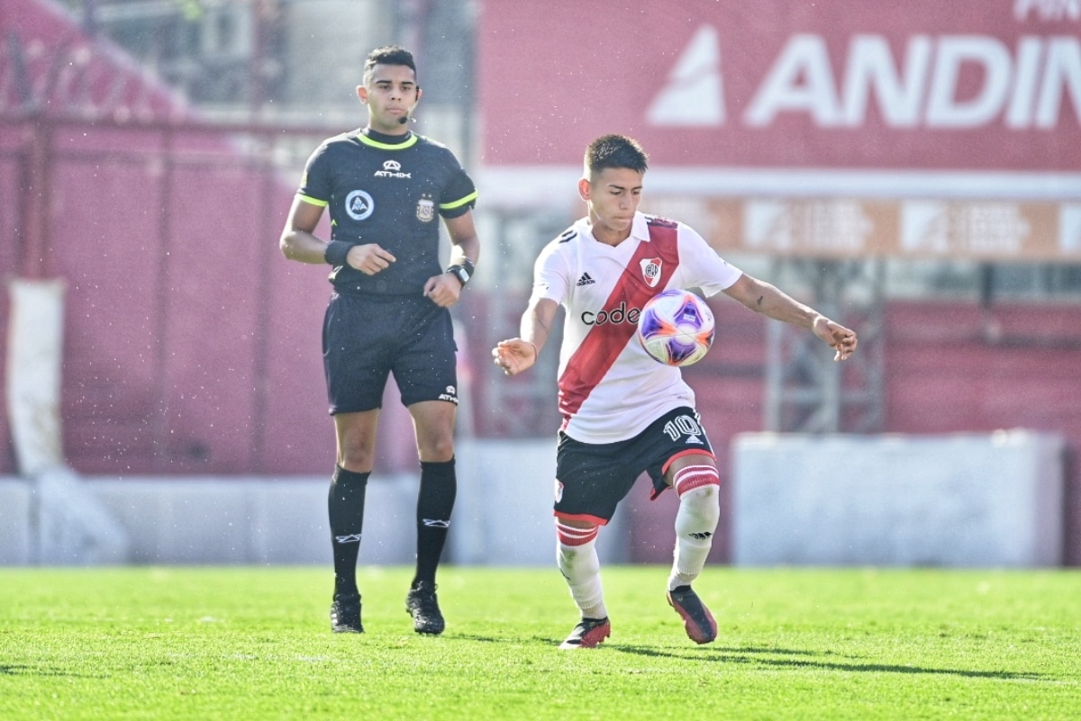 Claudio Echeverri