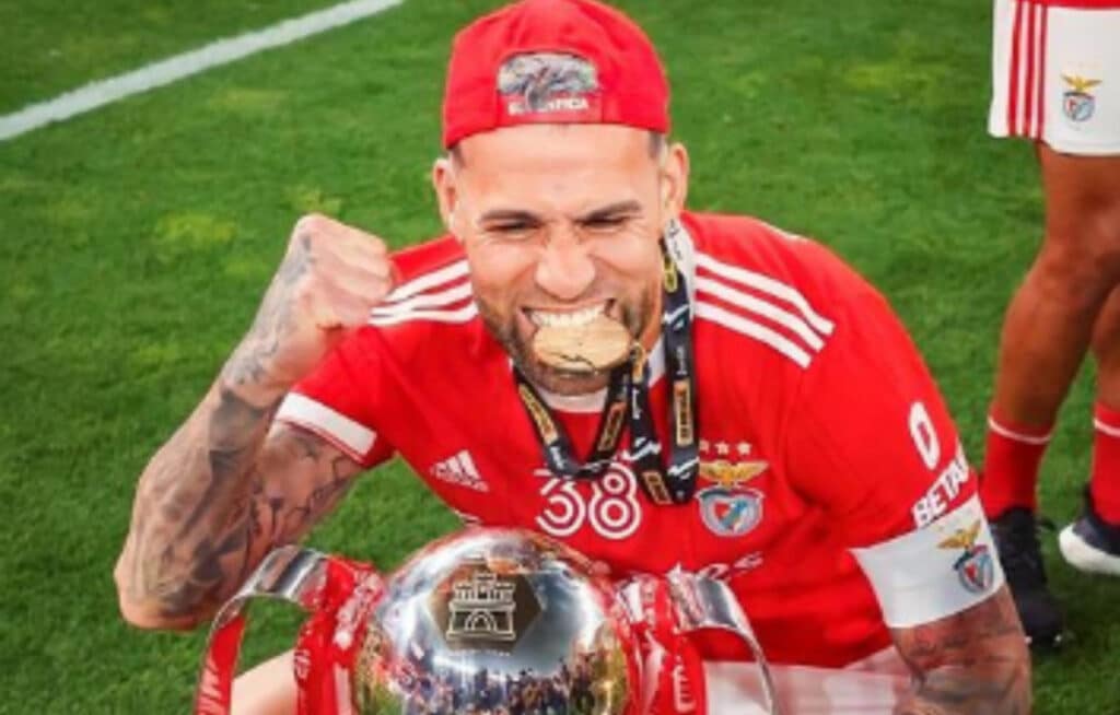 Nicolás Otamendi