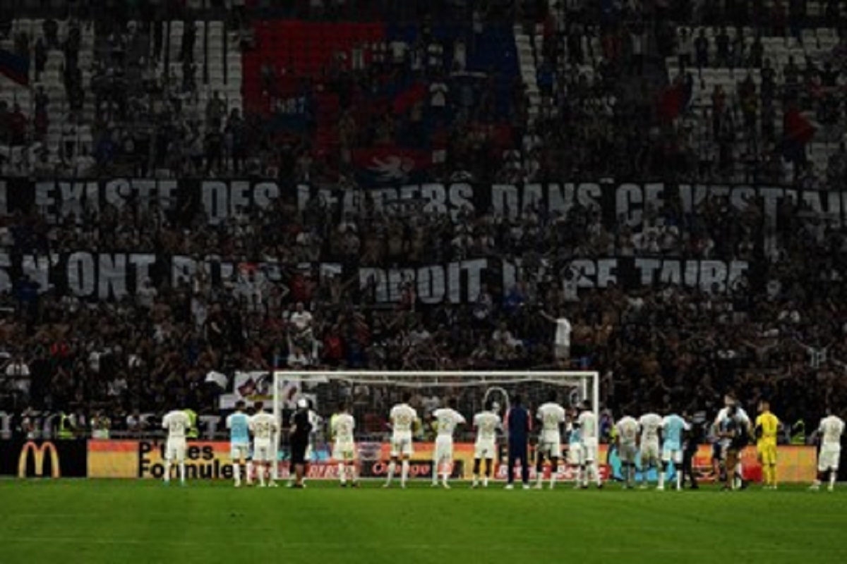 hinchas lyon