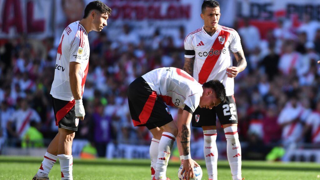“Por primera vez…”: uno de los últimos juveniles de River vendidos a Europa integrará el banco de suplentes