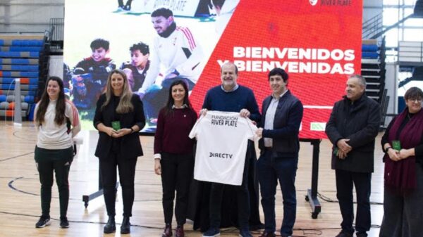 Fundación river