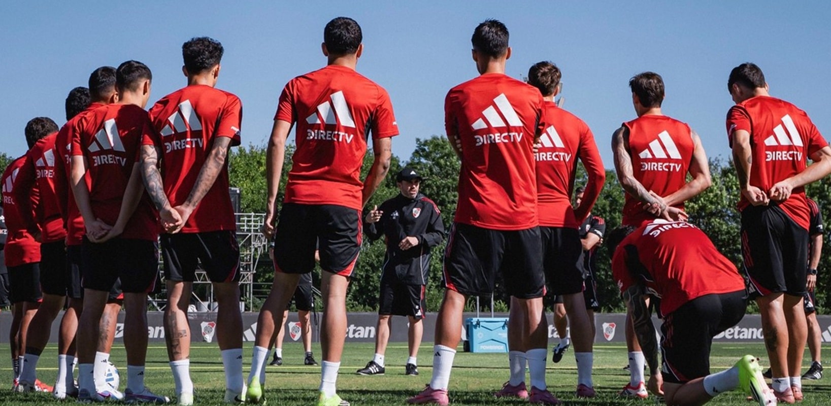 Con un solo titular en los convocados, Coudet pone suplentes en River vs Bragantino