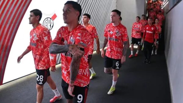 Reza Coudet: Sufrió un esguince en River y presiona para jugar la final