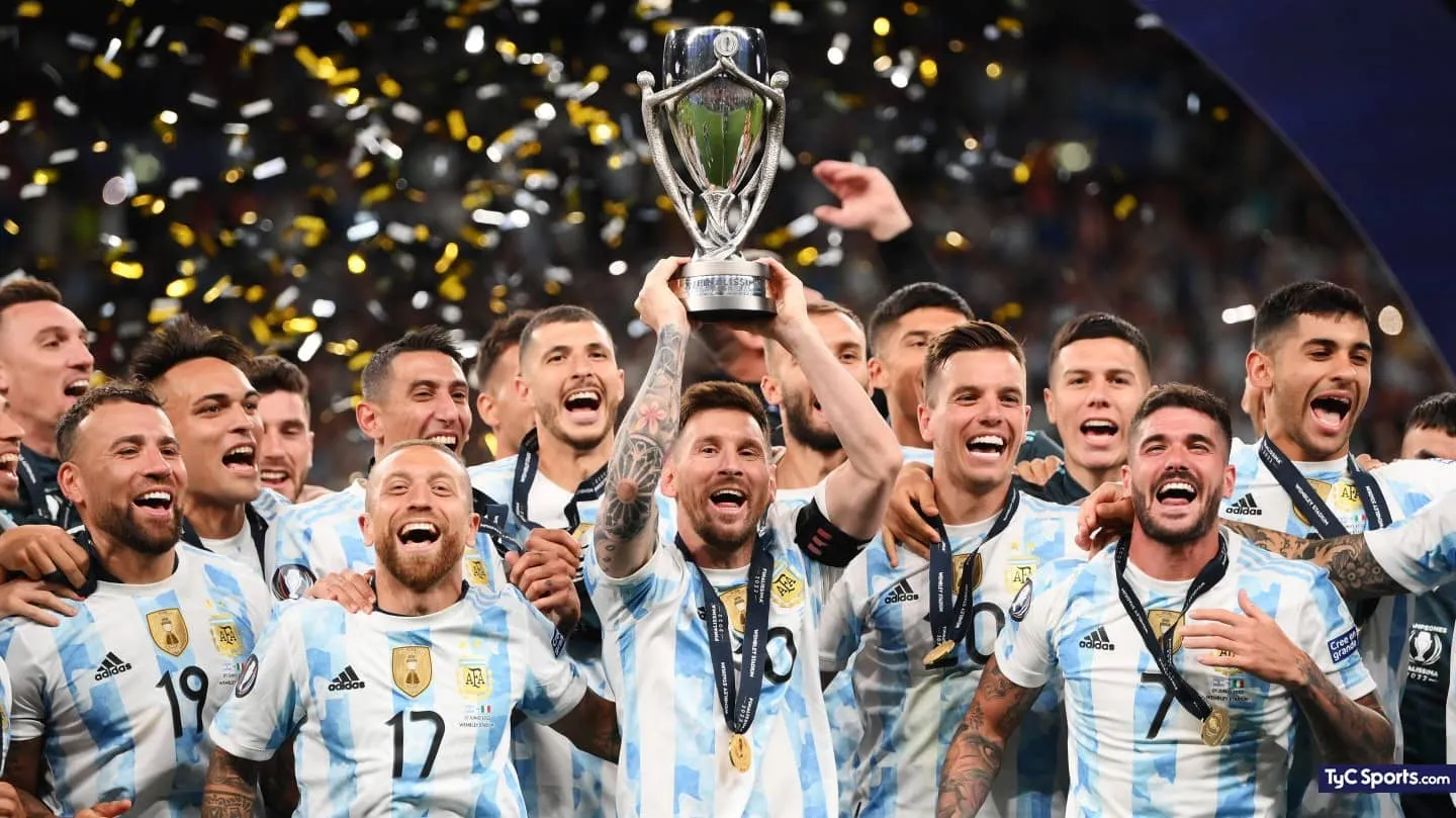 Bombazo en River: Coudet llamó a otro jugador multicampeón con Argentina