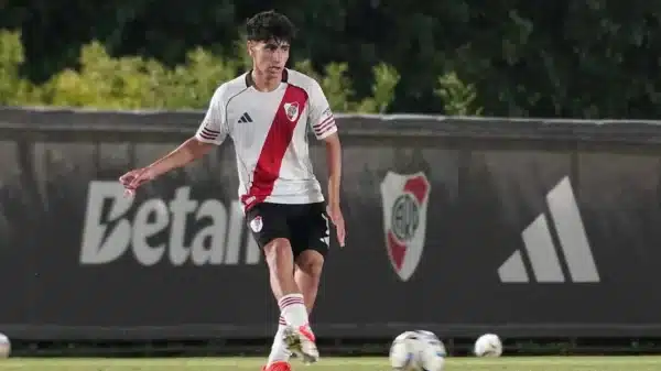 ¿Lucas Silva titular? Coudet define el equipo de River para la Copa