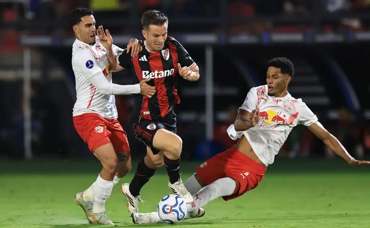 River vs Bragantino: Posible formación, fecha, hora y árbitro