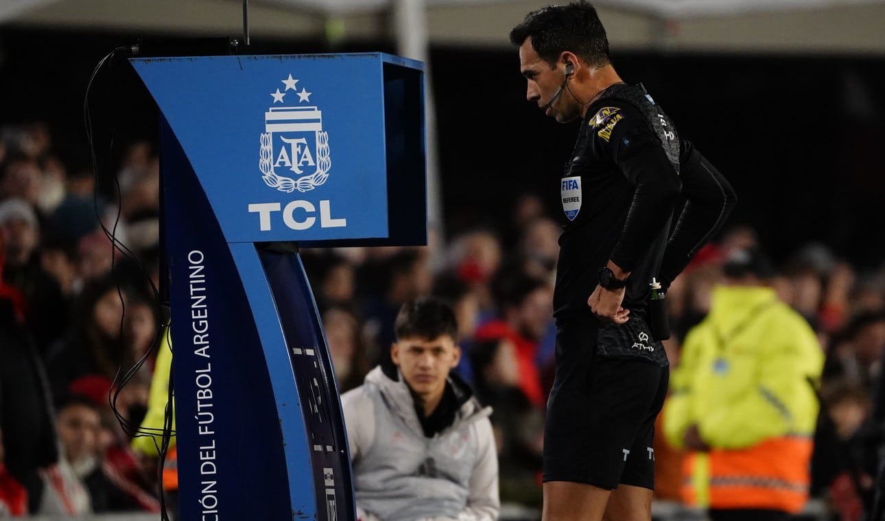 River vs Gimnasia: La nueva tecnología que implementará el VAR