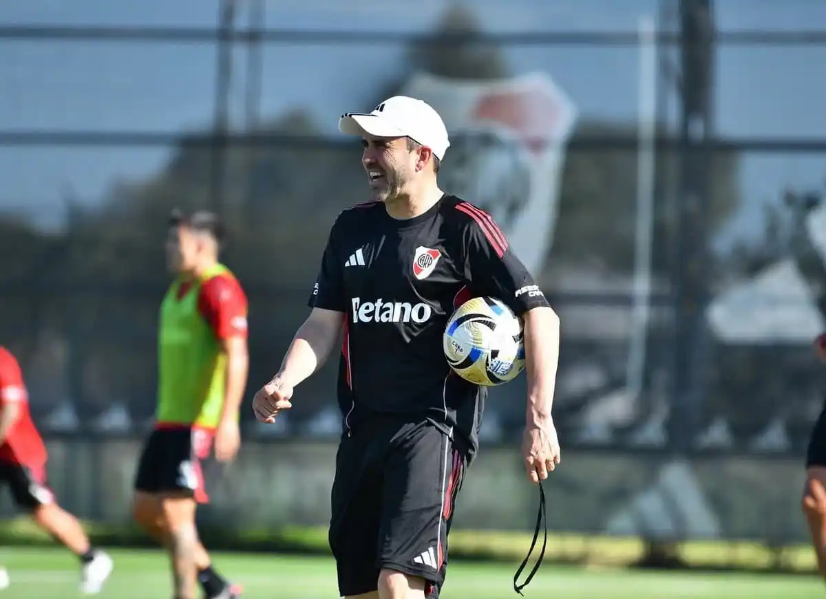 Ni relajación ni calma: Coudet exige máxima entrega en River