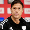 Almeyda no la pasó bien en España