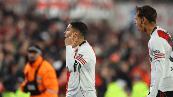El colombiano entró en el entretiempo del partido