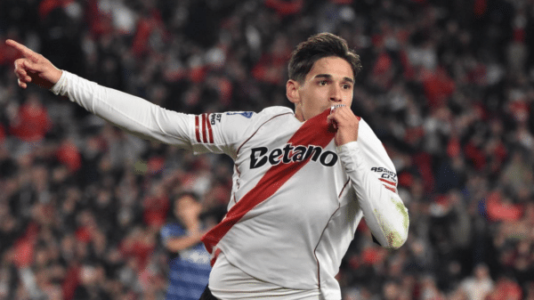 Lucas Martínez Quarta marcó uno de los goles más lindos del campeonato