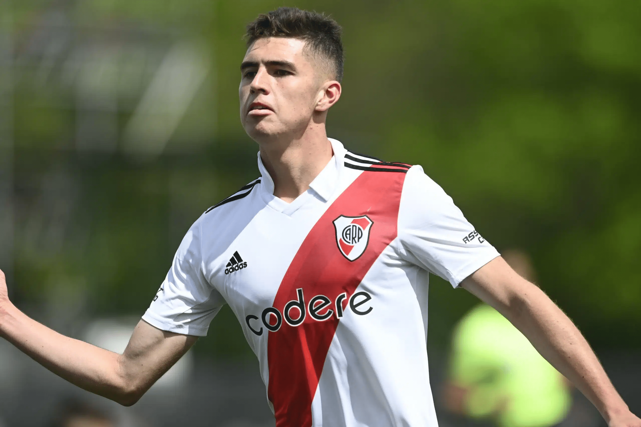 Panichelli no la llegó a jugar en primera