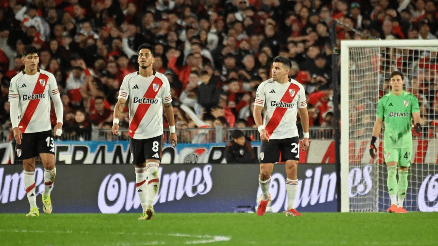 El Millonario cerró una primera fase con derrota