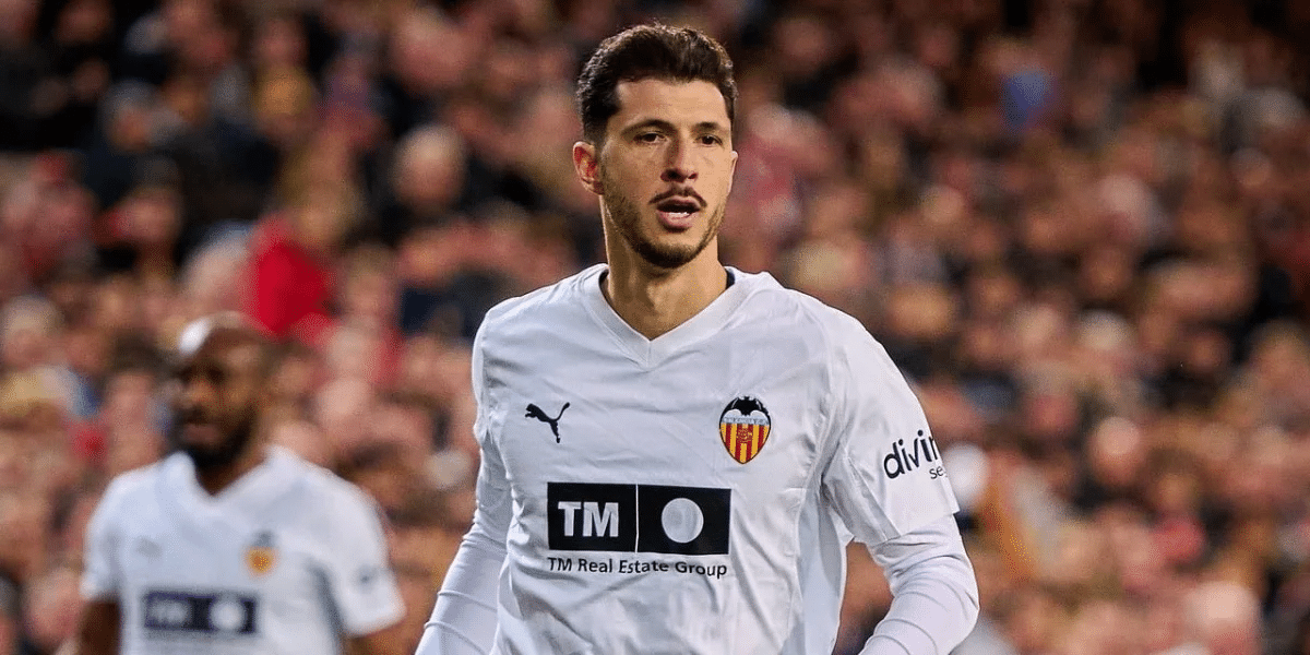 Guido Rodríguez podría regresar al club que lo vio nacer.