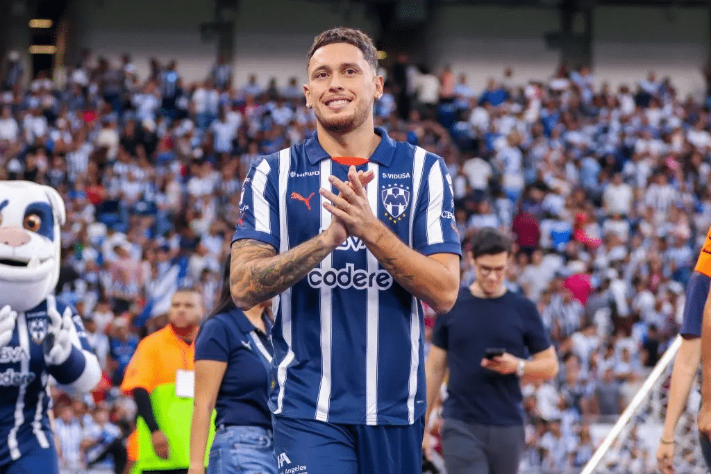 Ocampos podría volver a River, luego de 14 años.