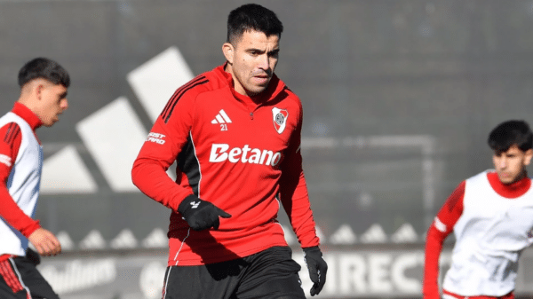 Acuña fue jugador de campo más regular de River