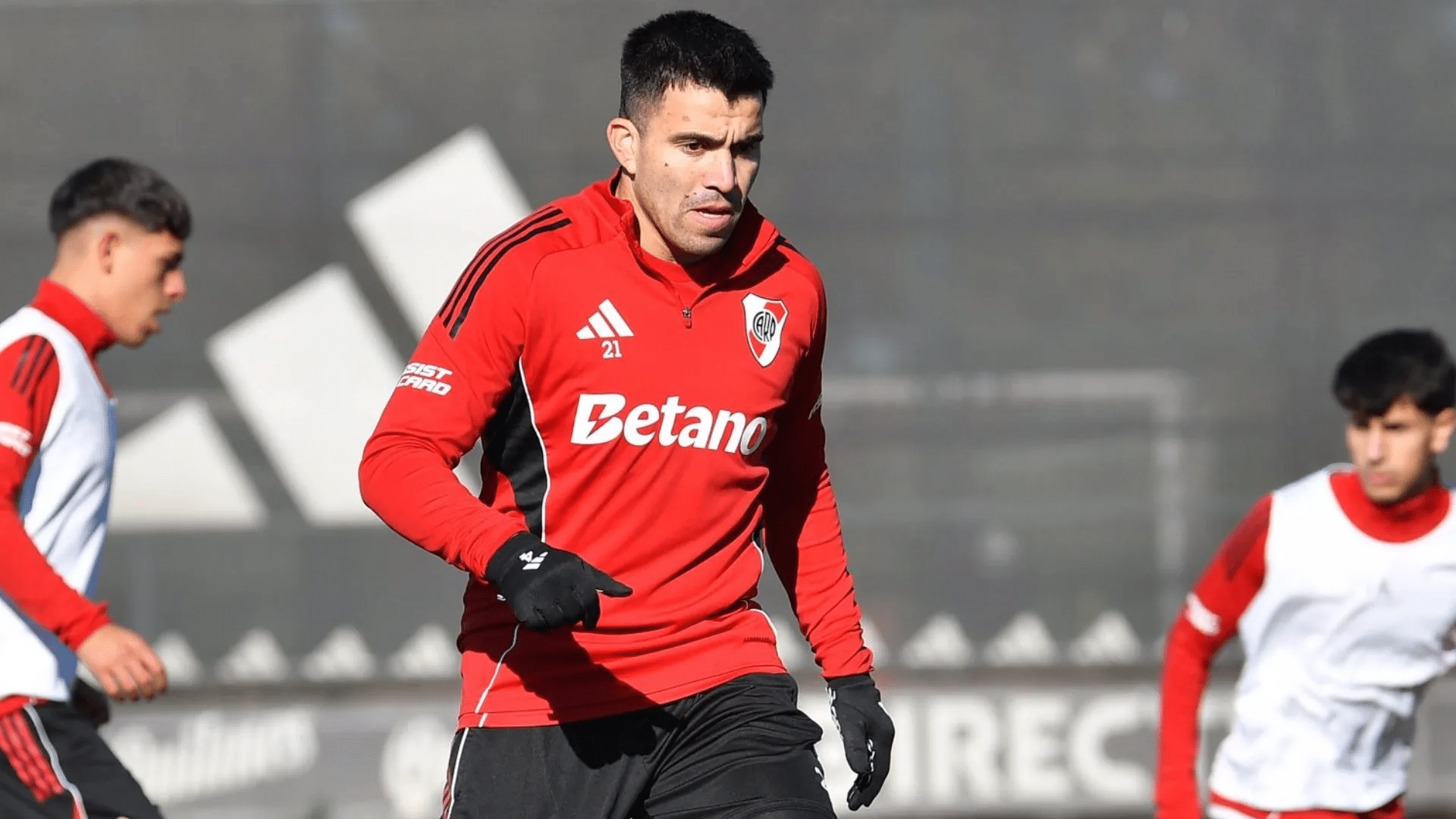 Acuña fue jugador de campo más regular de River