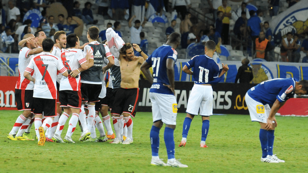 Después de eliminar a Cruzeiro, River se impuso a Guaraní y a Tigres para ganar la Copa 2015