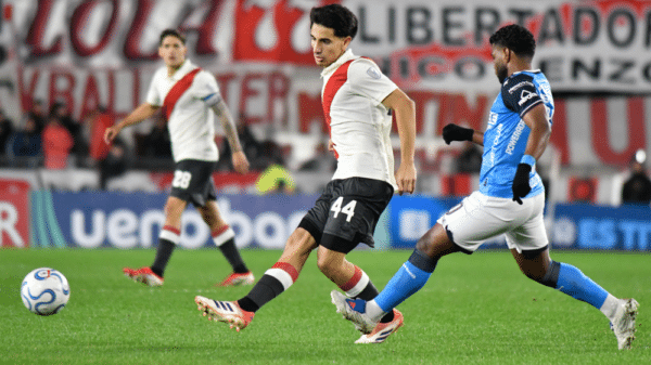 Silva marcó el tercer gol ante Blooming y celebró por primera vez con River