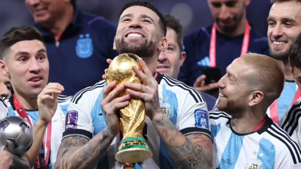 Otamendi fue uno de los estandartes en Qatar 2022