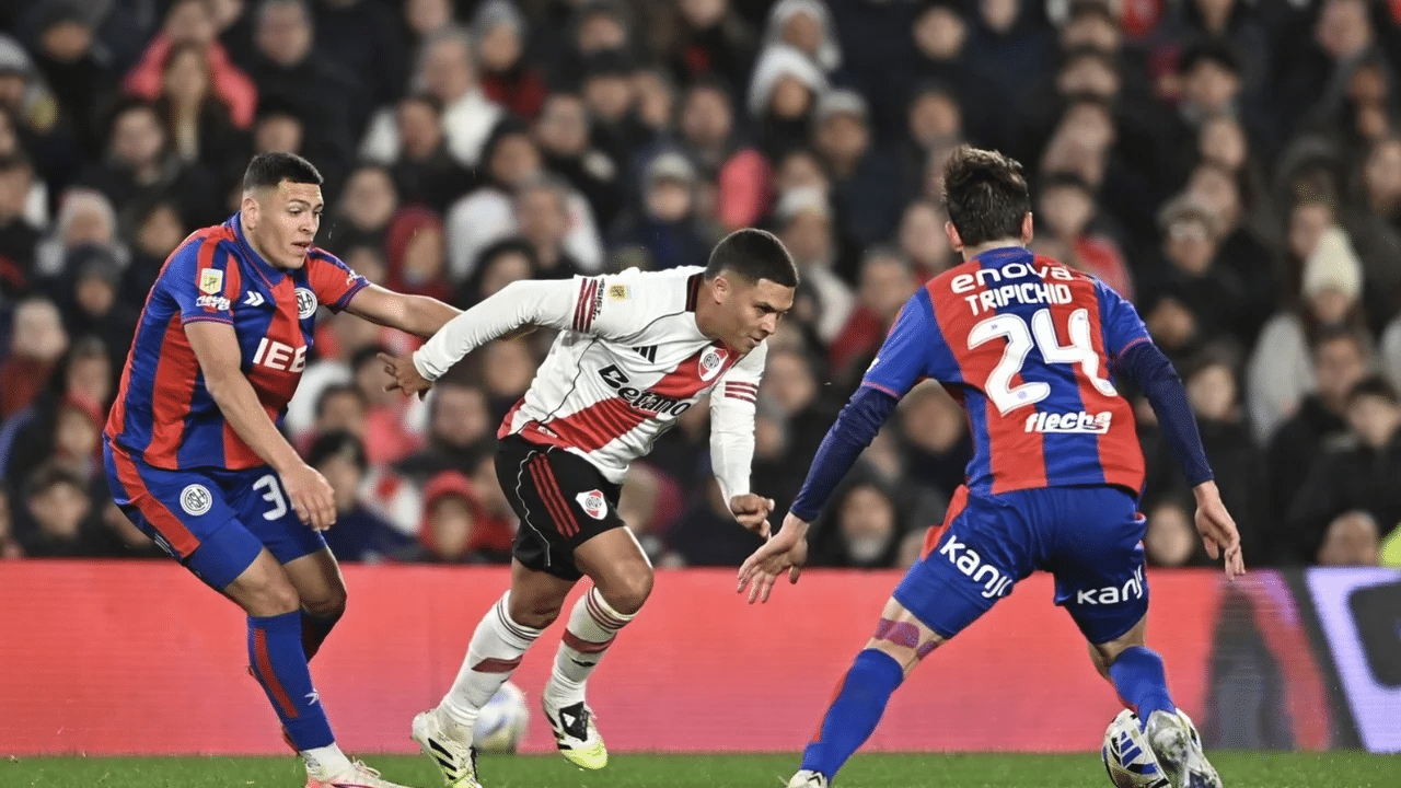 Juanfer Quintero terminó bien el partido y es una buena noticia.
