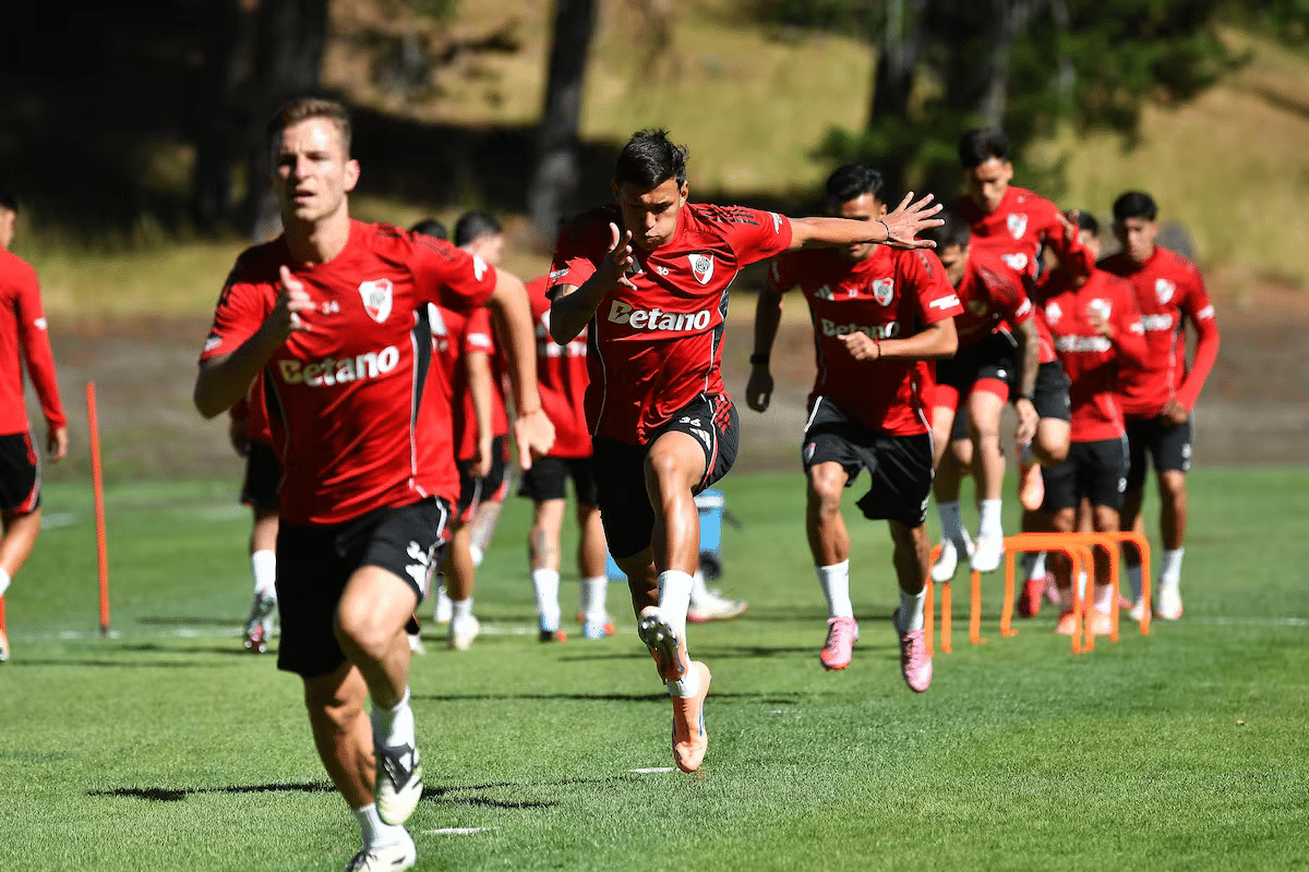 El plantel de primera dejará de entrenar en Ezeiza.