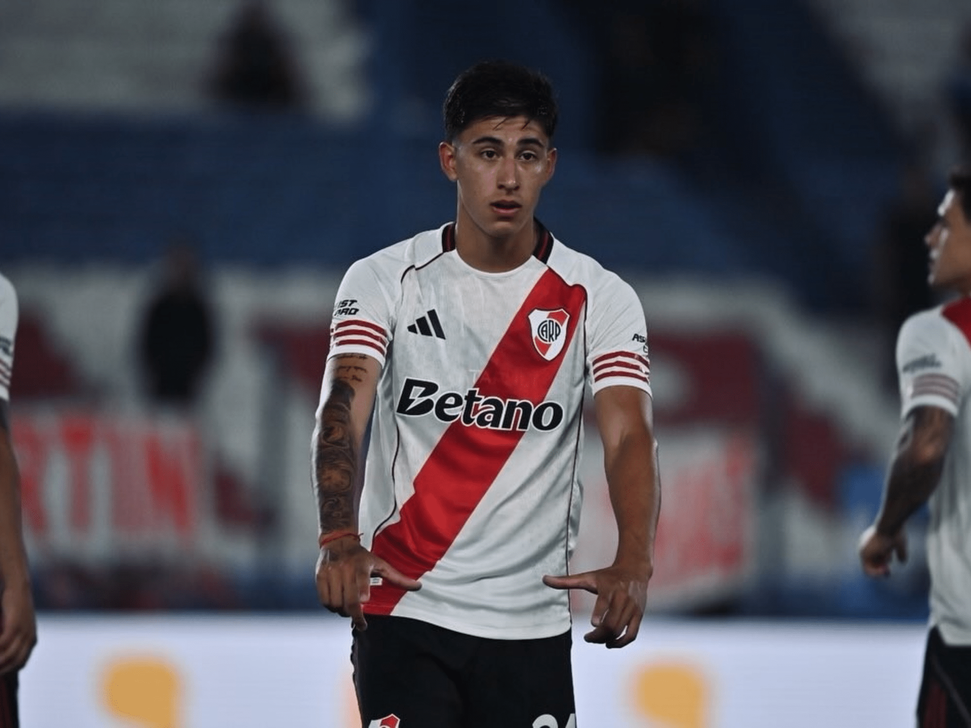 González dejó buenas impresiones las veces que jugó.