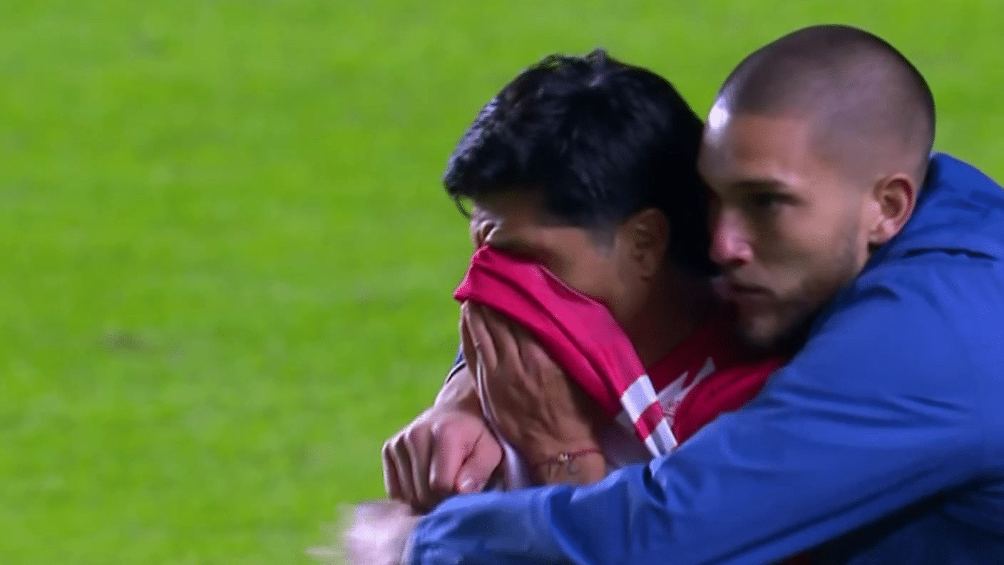 Enzo Pérez falló un penal clave para Argentinos.