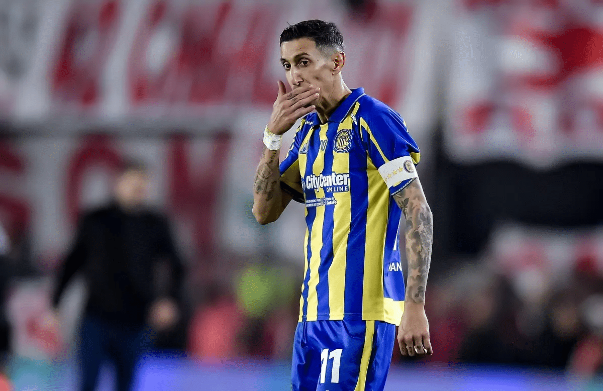 Di María fue insultado por 85 mil personas en el Monumental.