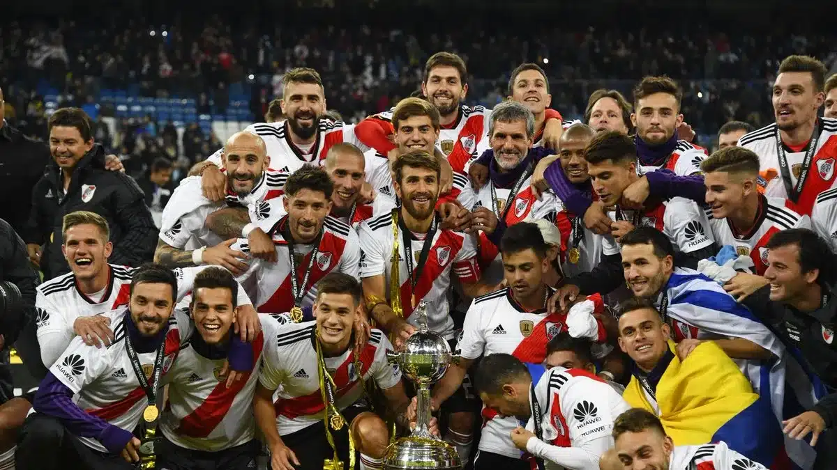 El ex River que Luis Enrique exige para el ataque del PSG