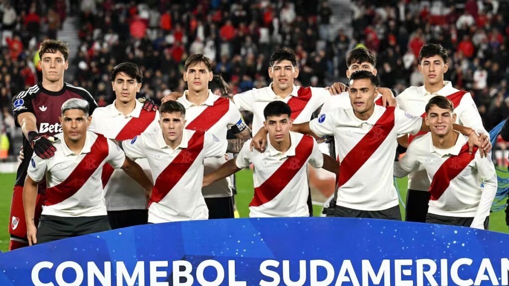 River estrenó la camiseta con un triunfo