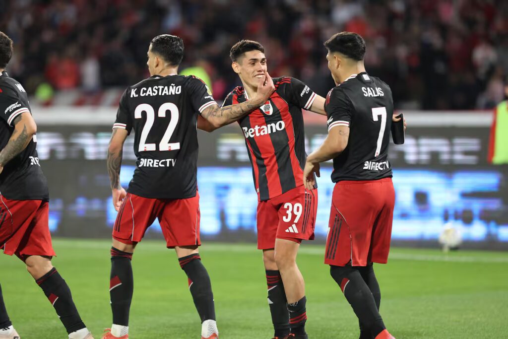 Préstamo avanzado: Coudet dio el OK y River negocia una salida a Europa