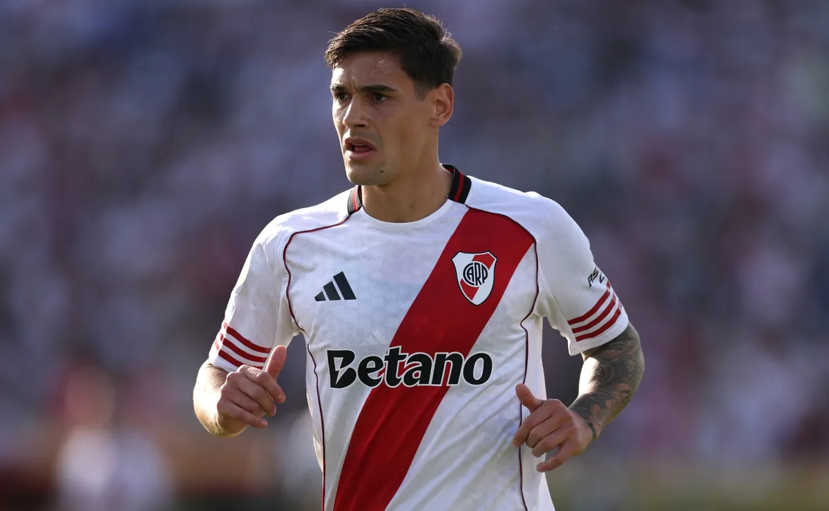 Martínez Quarta viene siendo el capitán de River.