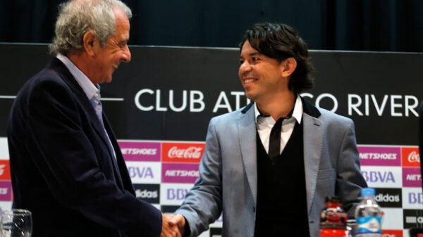 Marcelo Gallardo fue presentado por Rodolfo D'Onofrio.