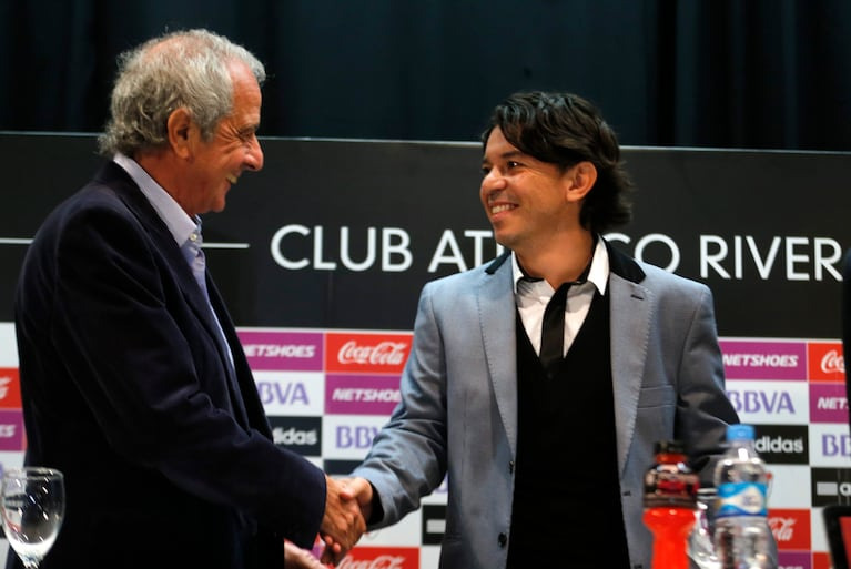 Marcelo Gallardo fue presentado por Rodolfo D'Onofrio.