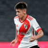 Claudio Echeverri podría regresar a River en este mercado.