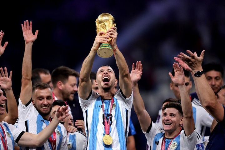 Guido Rodríguez jugaría la Copa del Mundo.