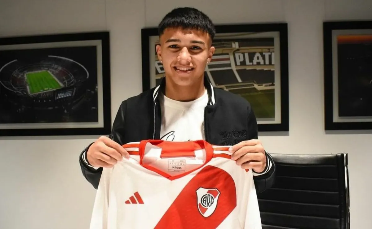 Felipe Esquivel pasará al plantel superior.