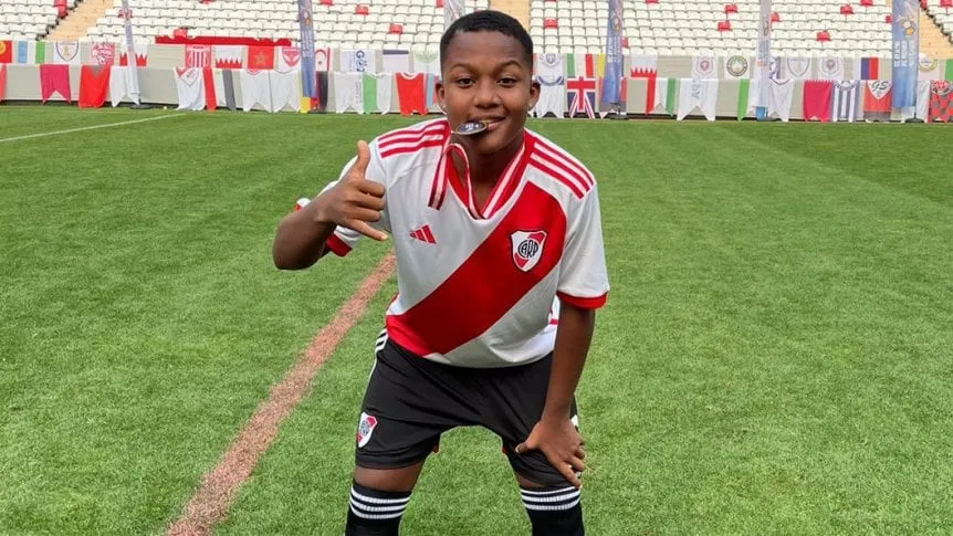 El Bayern Múnich quiere robarle una joya de inferiores a River