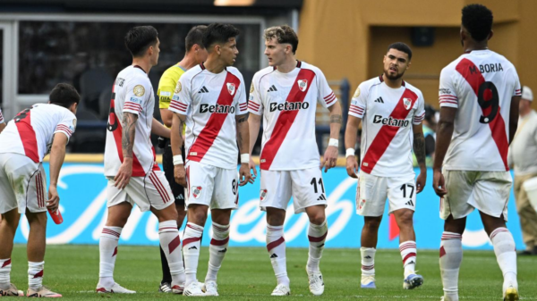 Paulo Díaz perdió la confianza de la gente