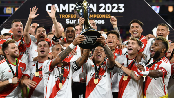 Echeverri dejó River con 18 años