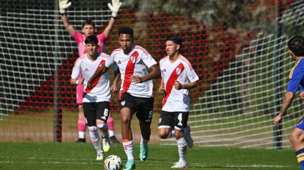 Spiff dijo presente: La Reserva venció a Tigre y sueña con meterse en los playoffs