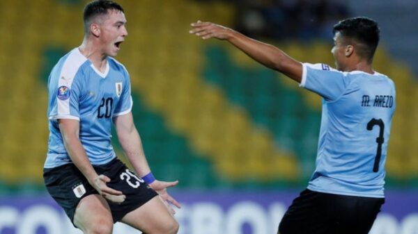 Le gusta a Coudet: River vuelve a seguir de cerca a un delantero uruguayo
