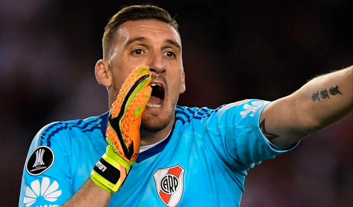 El adiós de un campeón: Armani deja River para volver a su casa