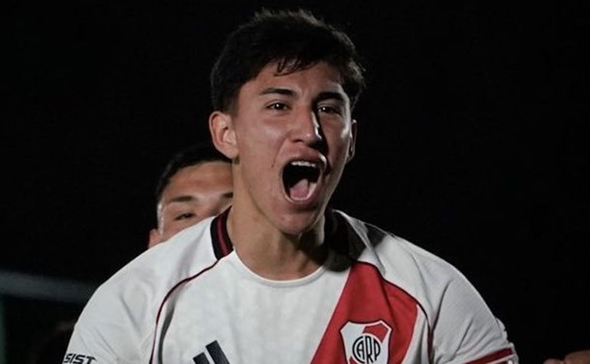 Valentín Lucero
